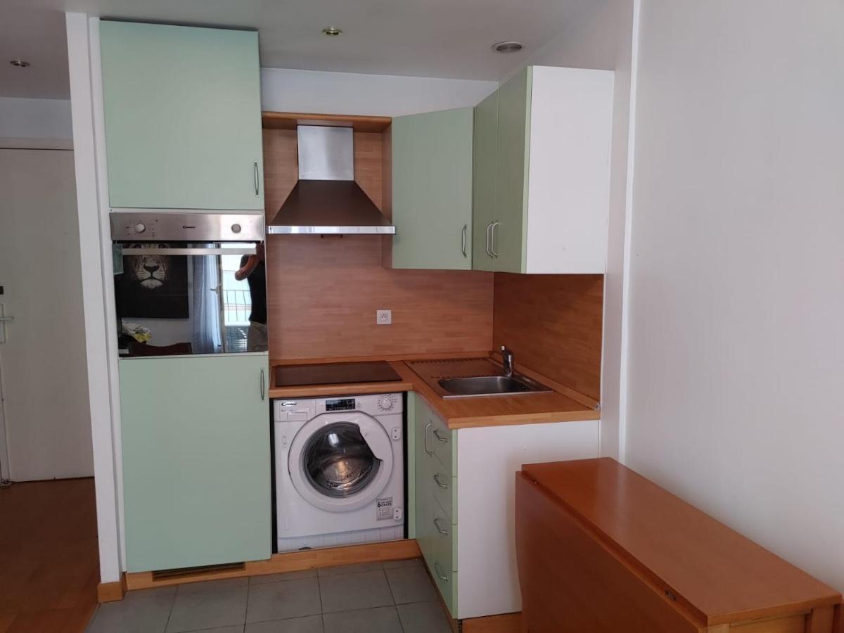 Appartamento 2 Pièces 57 Rue d'Antibes 2 étoiles Cannes Esterno foto