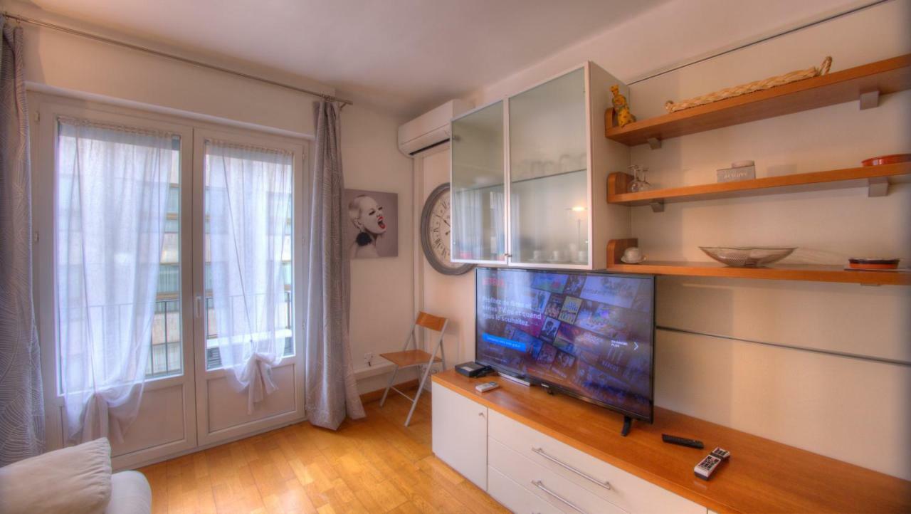 Appartamento 2 Pièces 57 Rue d'Antibes 2 étoiles Cannes Esterno foto